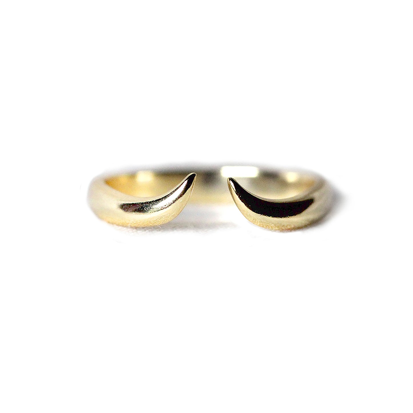 14k Horn Curve Gold Ring