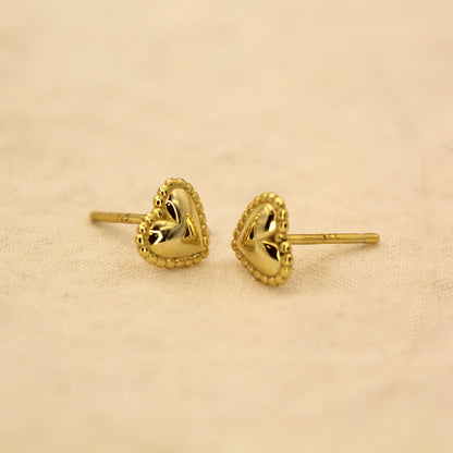 14K Small Lovely Heart Stud Yellow Solid Gold Earrings