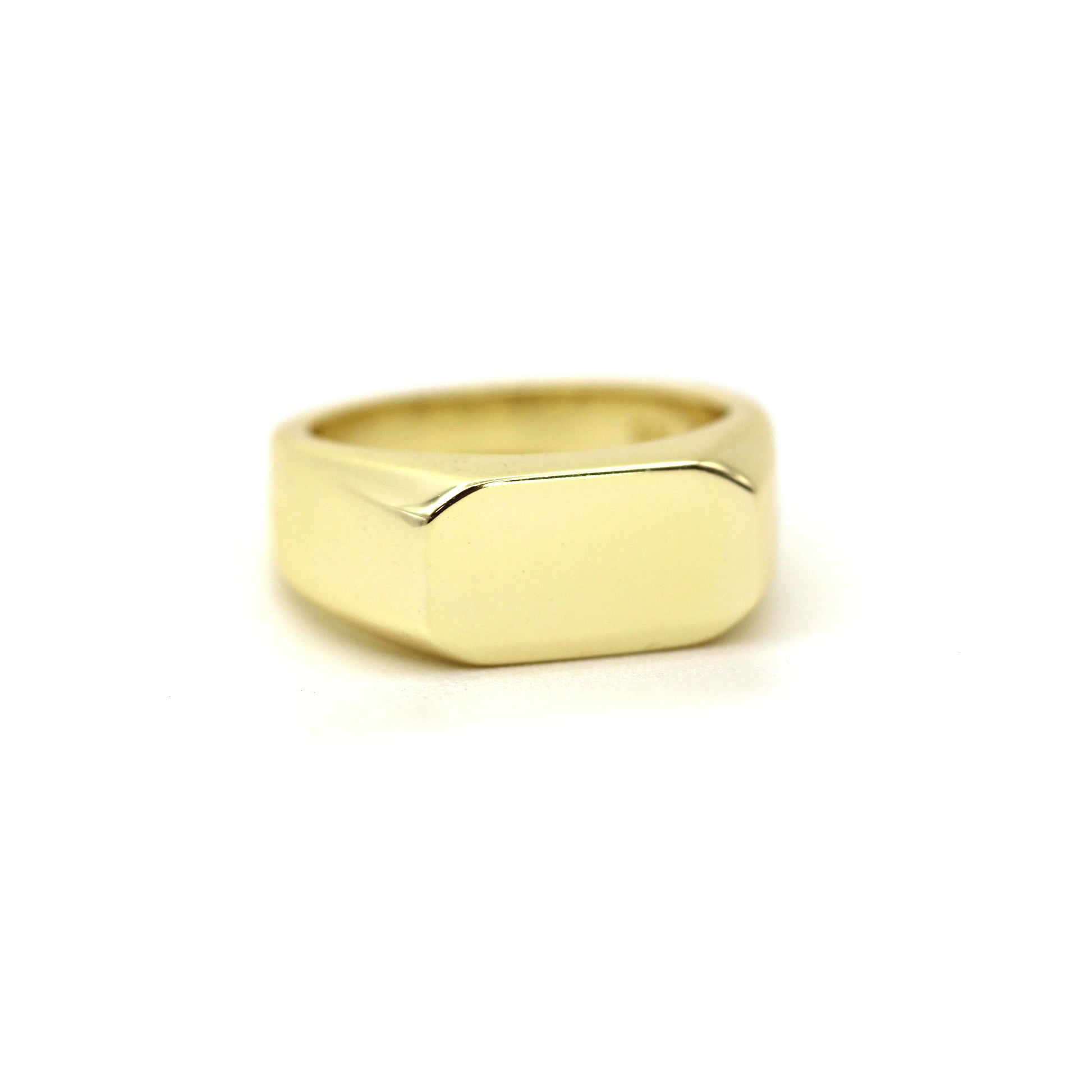 14k Yellow Gold Bold Signet Ring.
