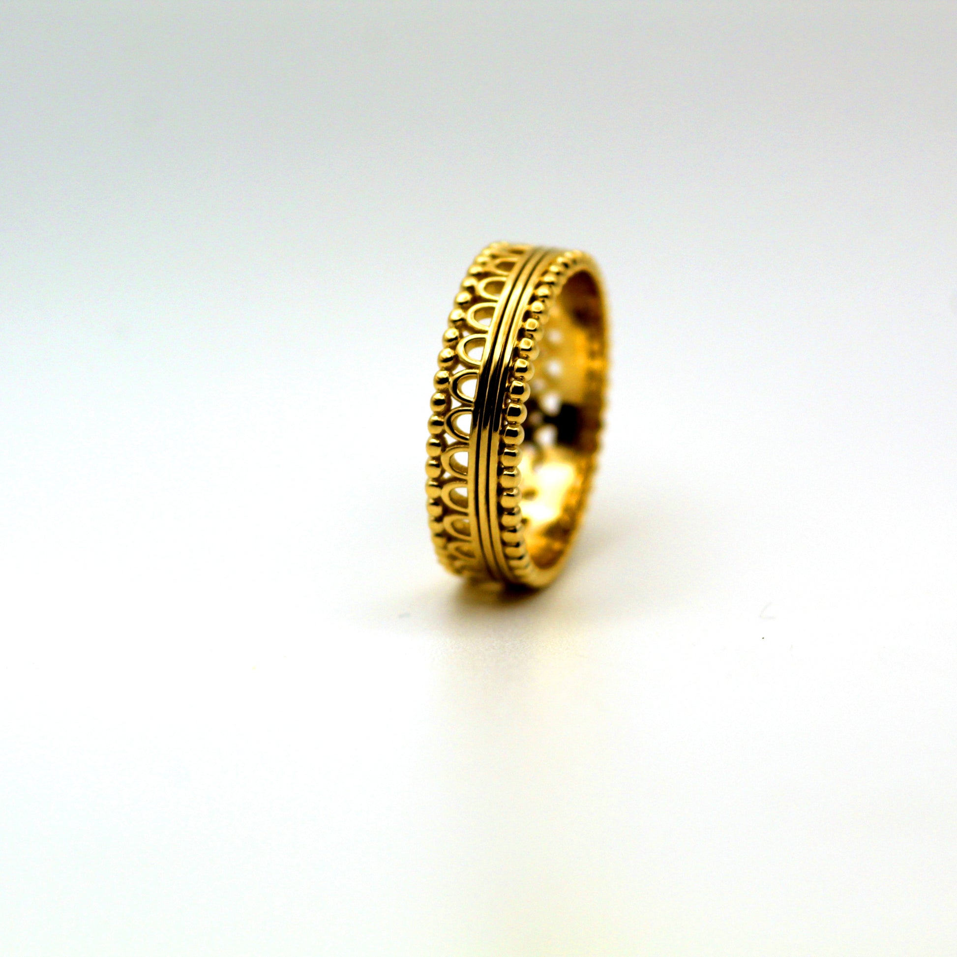 Discover the elegance of our 24k Antique Lace Pattern Gold Ring, an heirloom-quality piece that blends intricate craftsmanship with luxurious 24k gold. Featuring a delicate lace-inspired design, this ring evokes timeless beauty and sophistication. Its vintage-inspired pattern, combined with the pure gold composition, creates a stunning visual impact, perfect for those who appreciate fine details and enduring elegance.

Whether as a symbol of love, a gift for a special occasion, or a luxury addition to your 