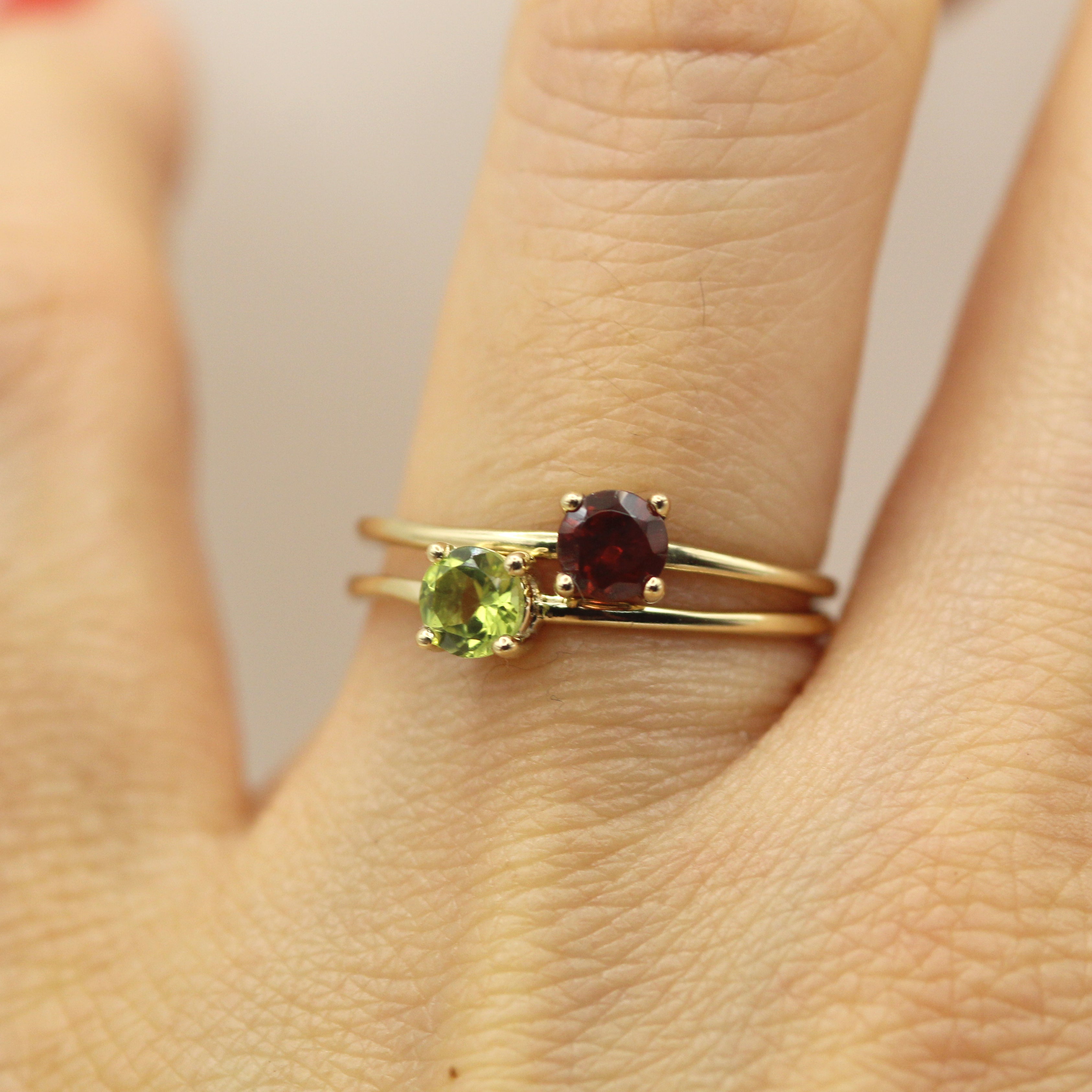 August outlets Birthstone Ring / 14k Peridot Ring / 14k Solitaire Birthstone Ring / Hammered Ring / Tiny Wedding Ring / Birthday Gift for Her