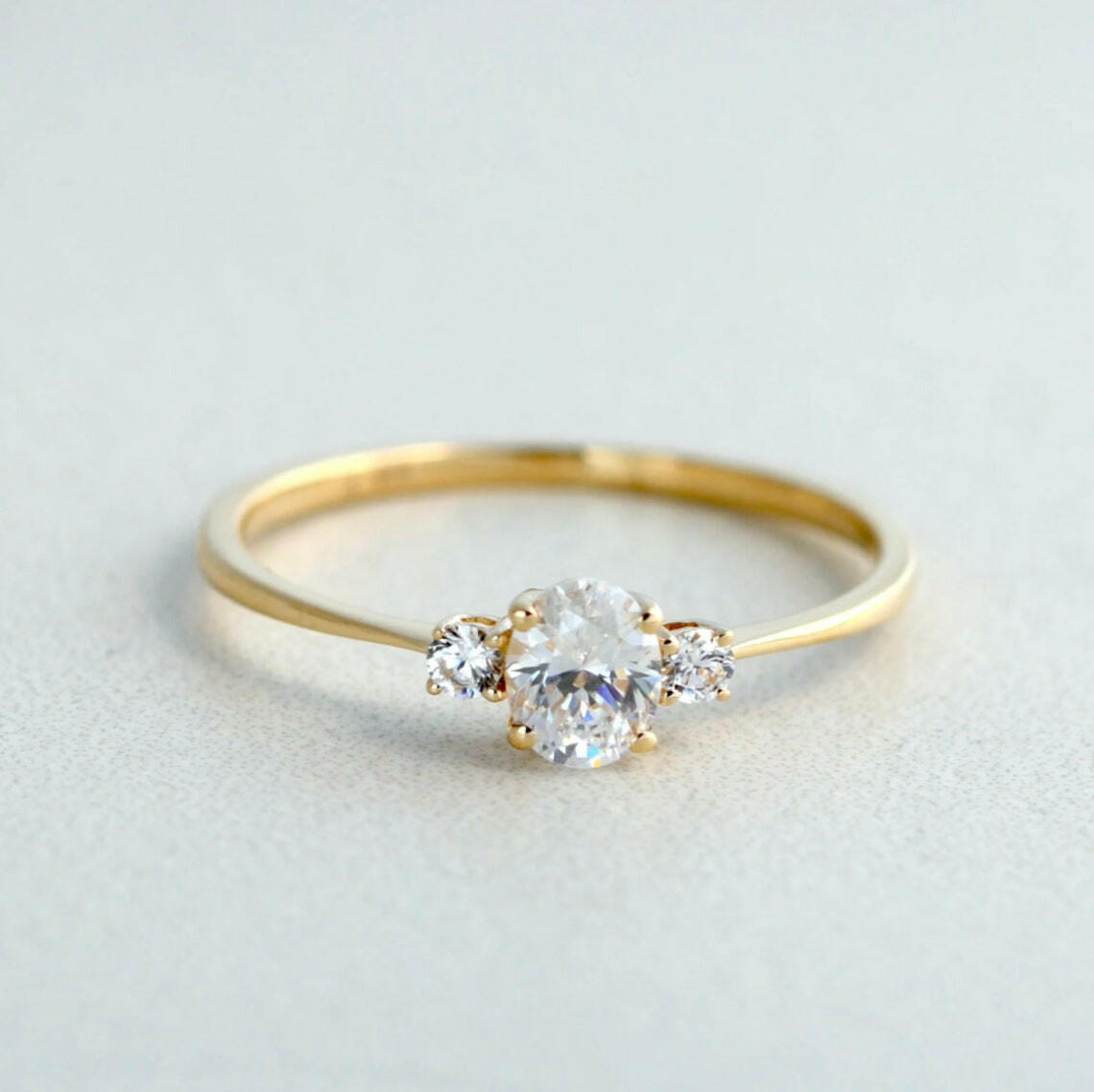 14k Gold -Oval Diamond Engagement Ring | VicStone.NYC