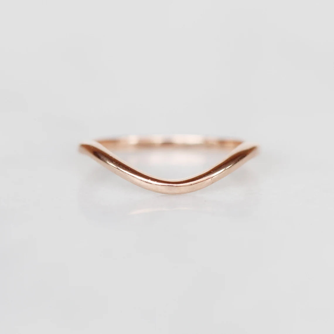 14k gold Curve Gold Ring.