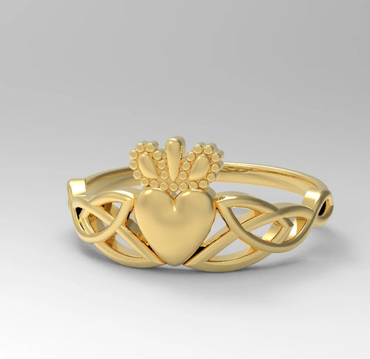 14k Gold Claddagh Ring.